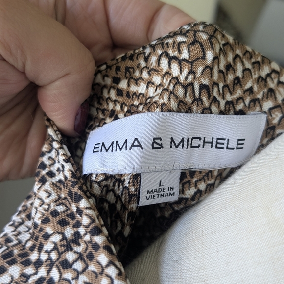 Emma & Michele Snakeskin Jumpsuit Large Sleeveless Gold Accent Zip Front Pocket - Picture 12 of 13